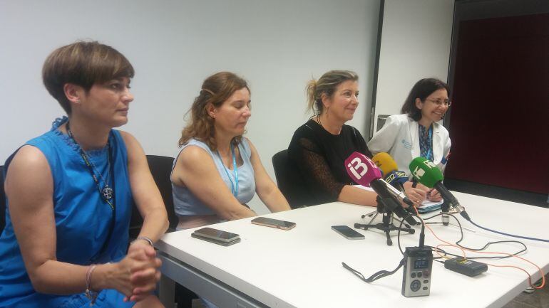 Patricia Gómez, junto a las responsables del Área de Salud de las Pitiusas