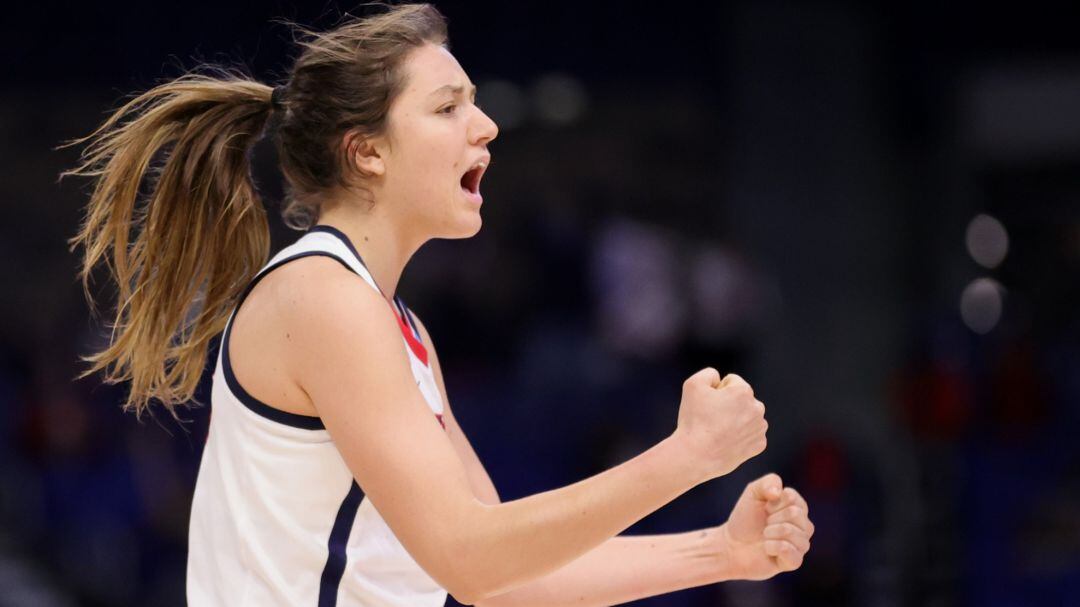 Helena Pueyo, jugadora mallorquina de las Arizona Wildcats.