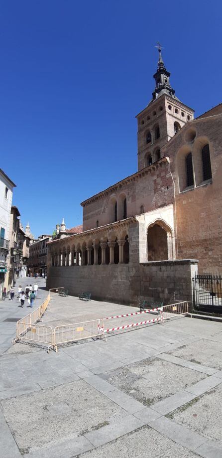 Riesgo de desprendimientos en la torre de San Martín