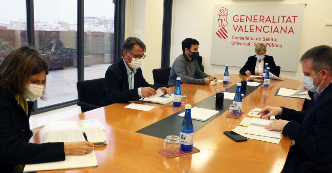 Reunión de la Conselleria de Sanitat y la de Cultura y Deportes
