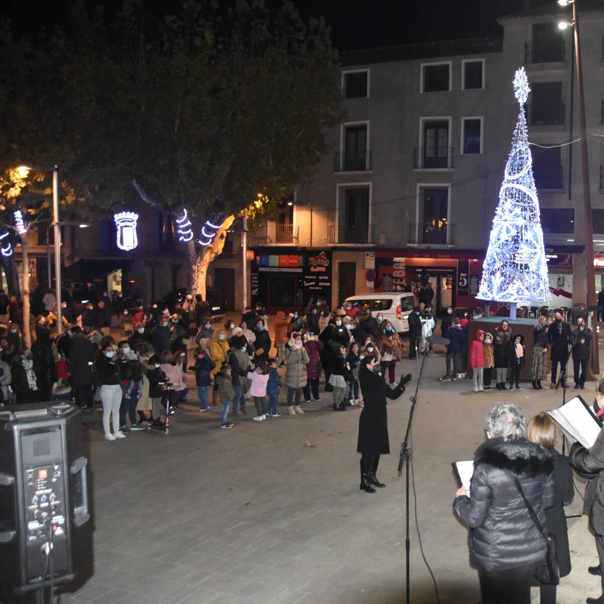 Se enciende "la mejor Navidad de nuestras vidas" en Barbastro
