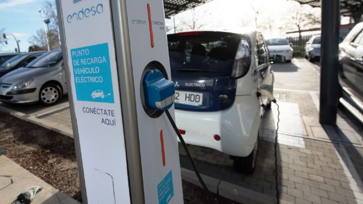 Endesa Energía sufre un ciberataque que compromete datos sensibles de los clientes, incluidos DNI y medios de pago