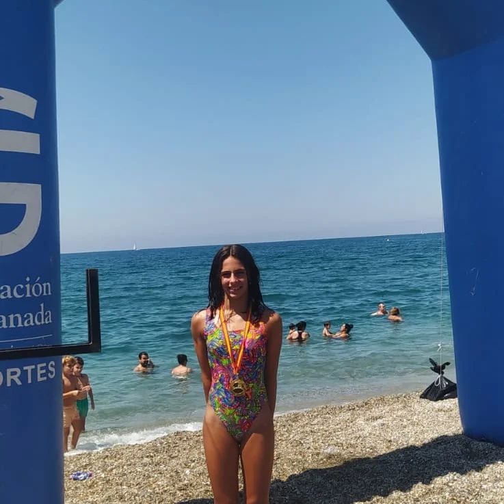 Nerea Montijano, nadadora del Club Natación Andújar, campeona de Andalucía.