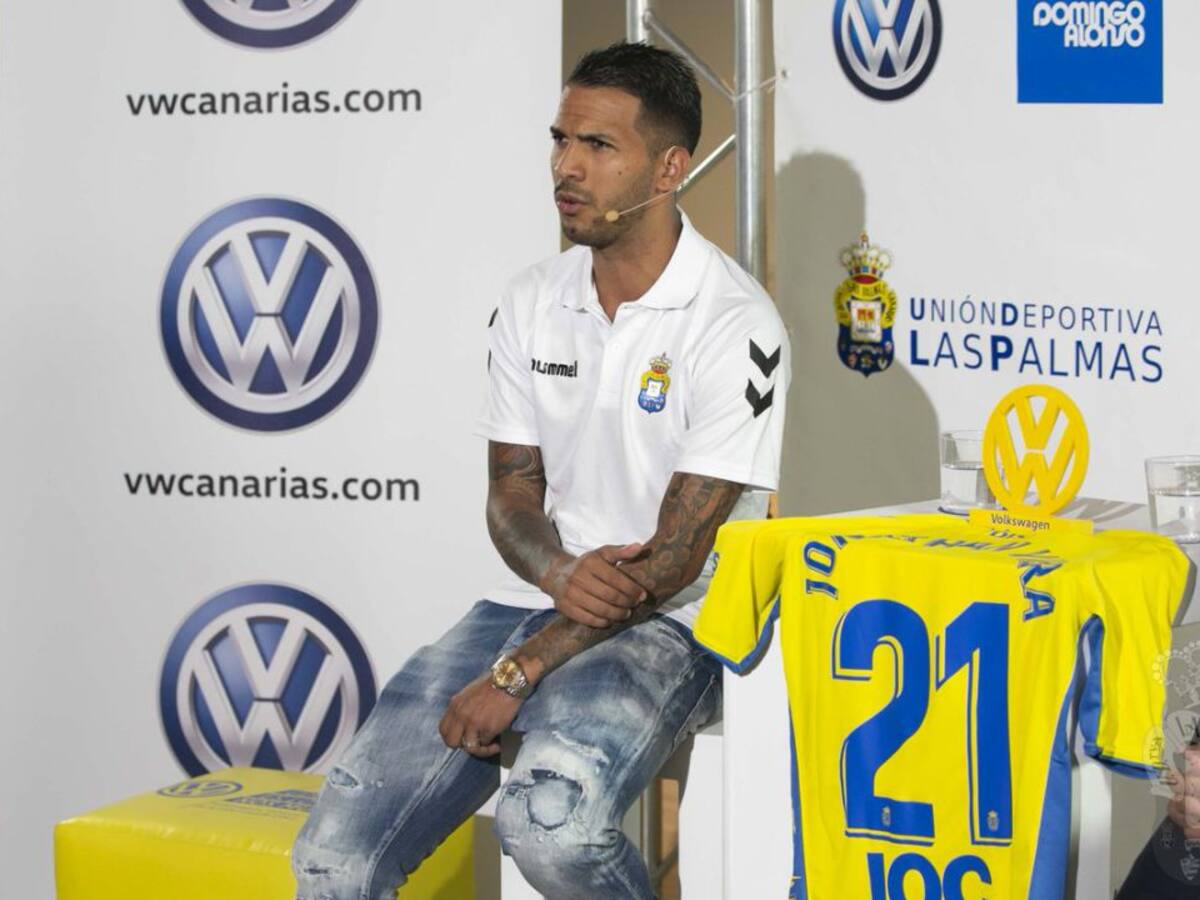 Jonathan Viera: "Vengo a dejarme el alma por esta camiseta"