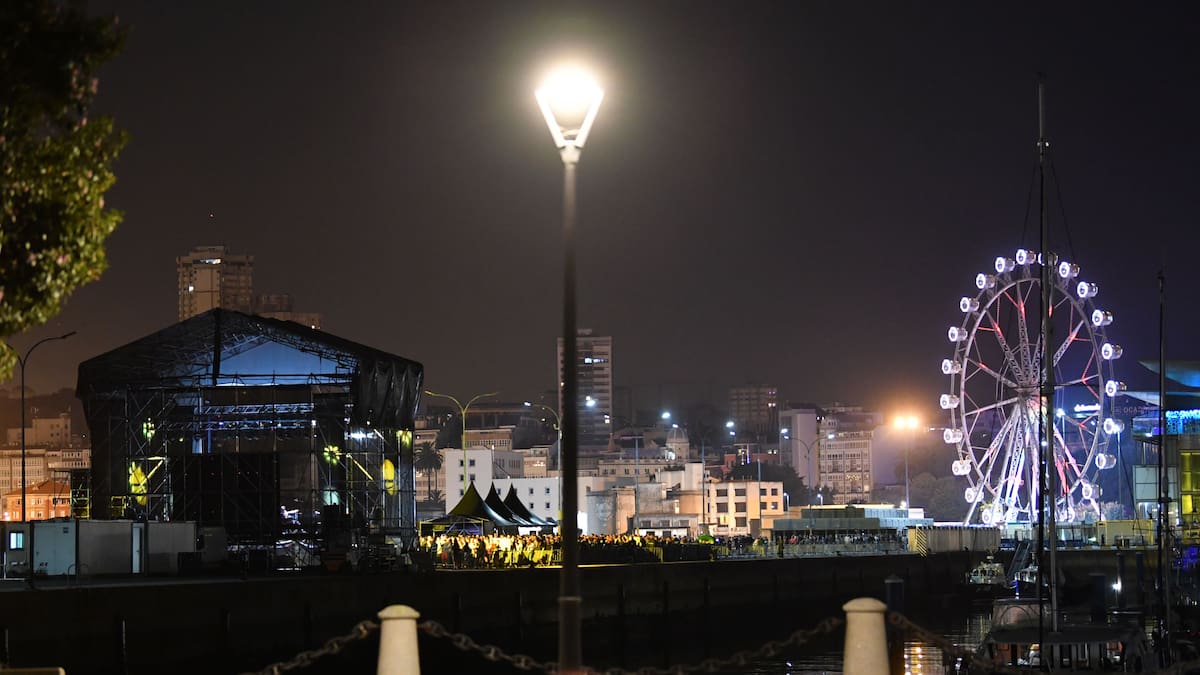 El Concello pide colaboración al Puerto para celebrar conciertos en los muelles