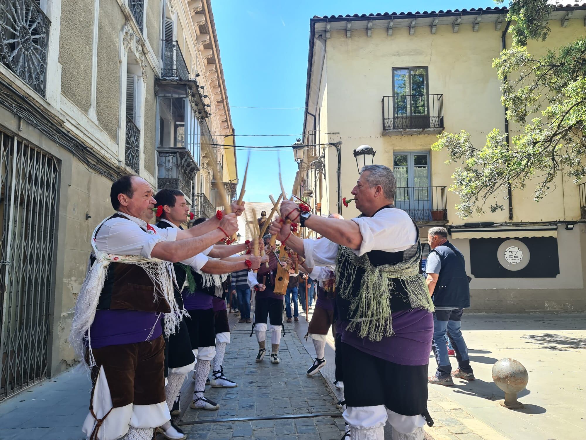 Jaca celebra el patrón de los agricultores con su tradicional procesión y más sequía que otros años