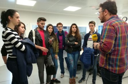 Los alumnos del IES Antonio Calvín en su visita a SER Ciudad Real