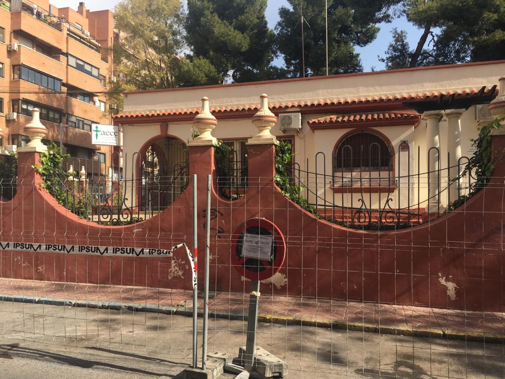 La sede de la asociación, en el Jardín de la Música de Elda se encuentra dentro de las obras de esta instalación