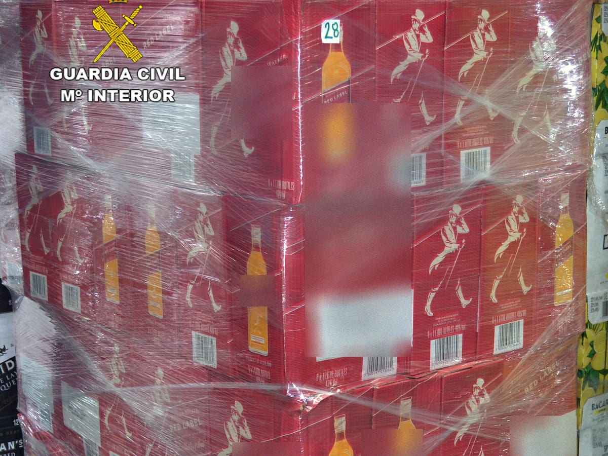 Detenido por robar un camión con 14.000 botellas de whisky en Molina de Segura (Murcia)