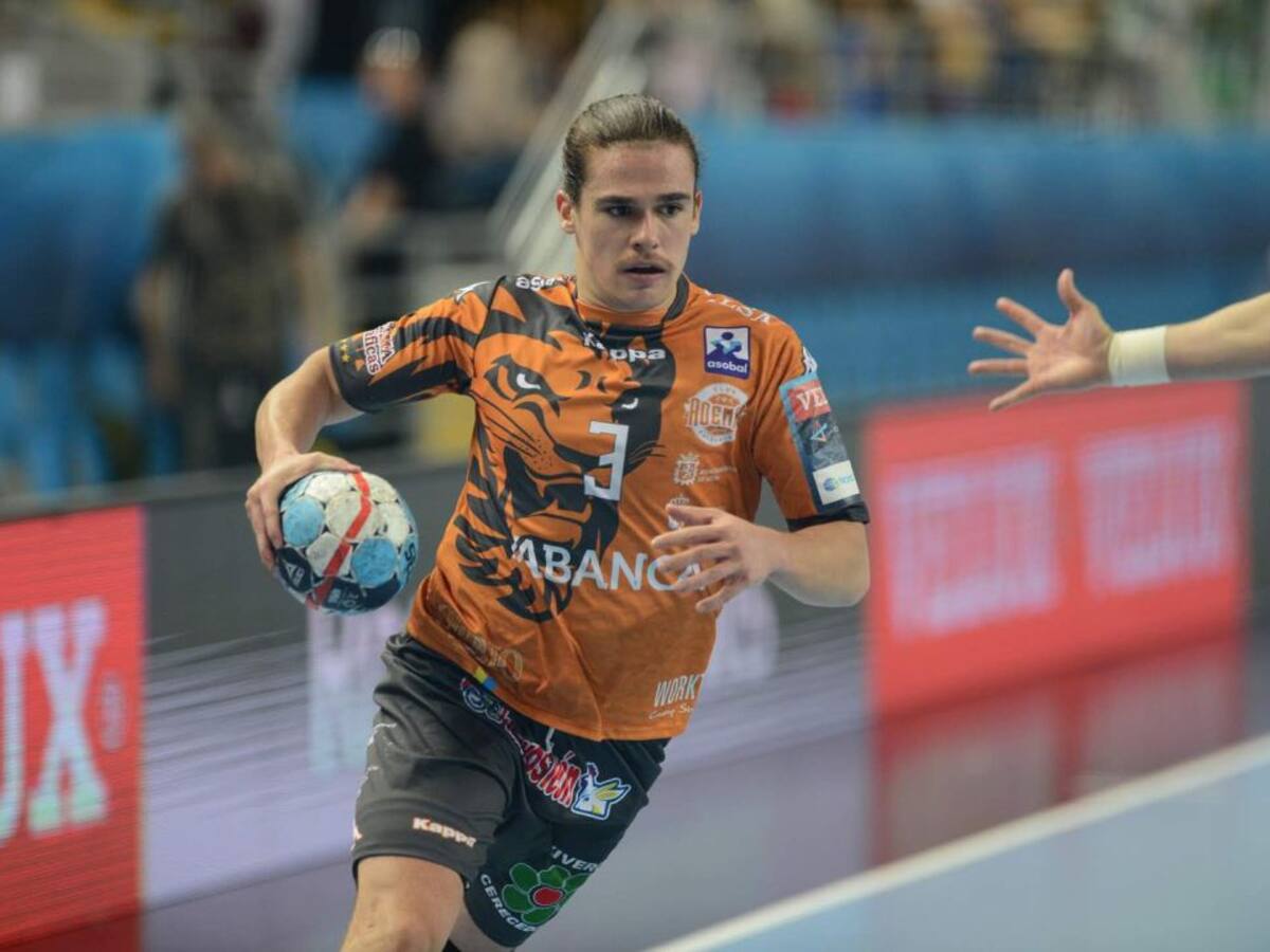 La crisis acerca la renovación del capitán