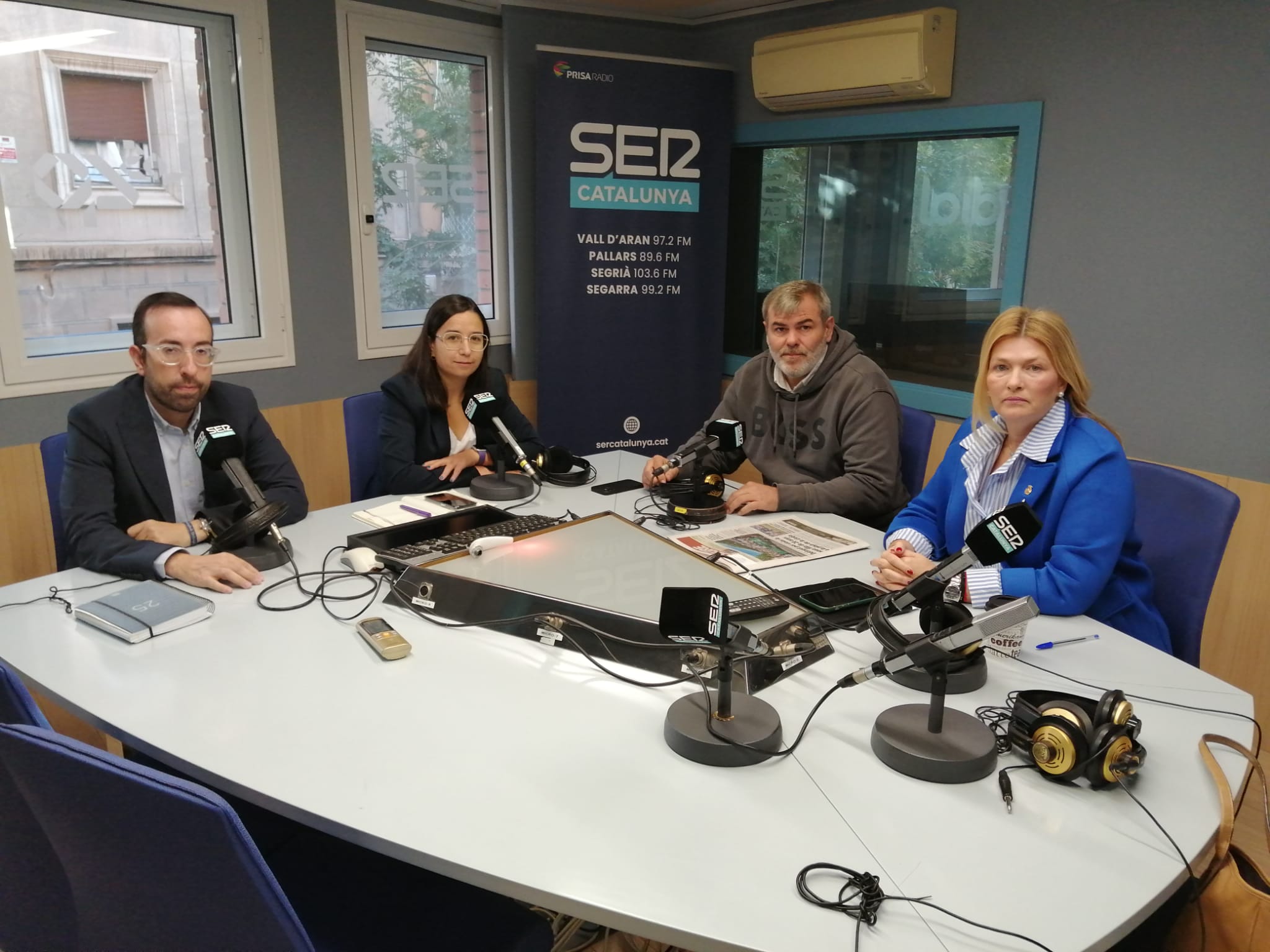 D'esquerra a dreta, Xavi Palau, Jordina Freixanet, David Melé i Begoña Iglesias, a la tertúlia de regidors de l'Aquí Lleida de Ràdio Lleida-SER Catalunya.