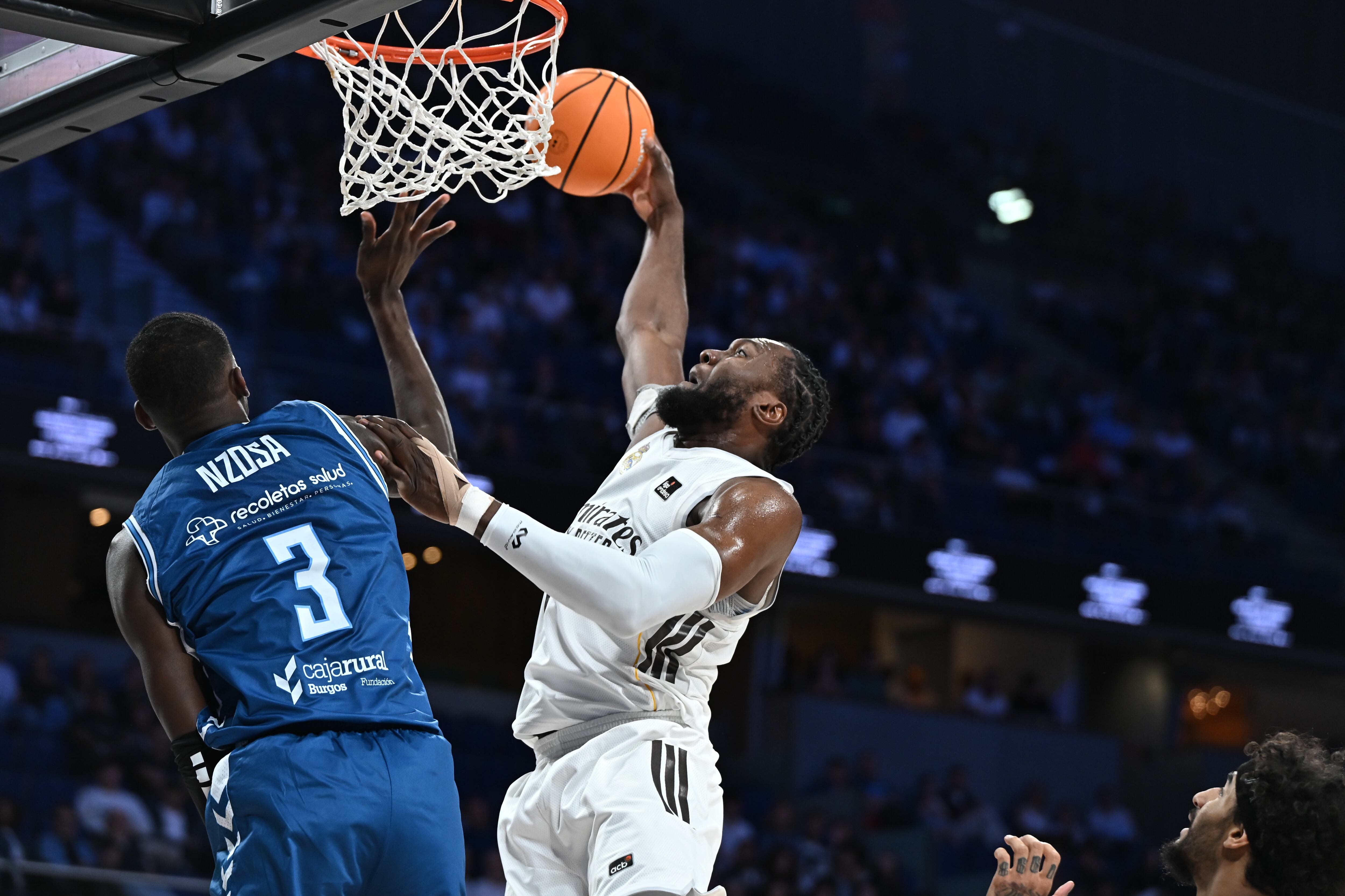 Bruno Fernando durante el partido contra el San Pablo Burgos en ACB
