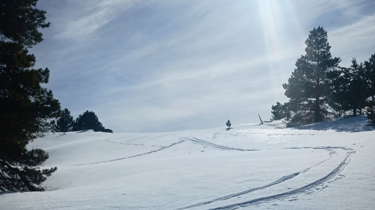 Marzo se estrena con sol en las pistas de esquí