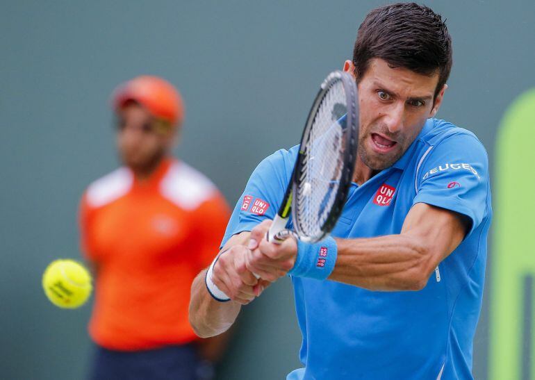 Novak Djokovic durante la final de Miami ante Kei Nishikori.