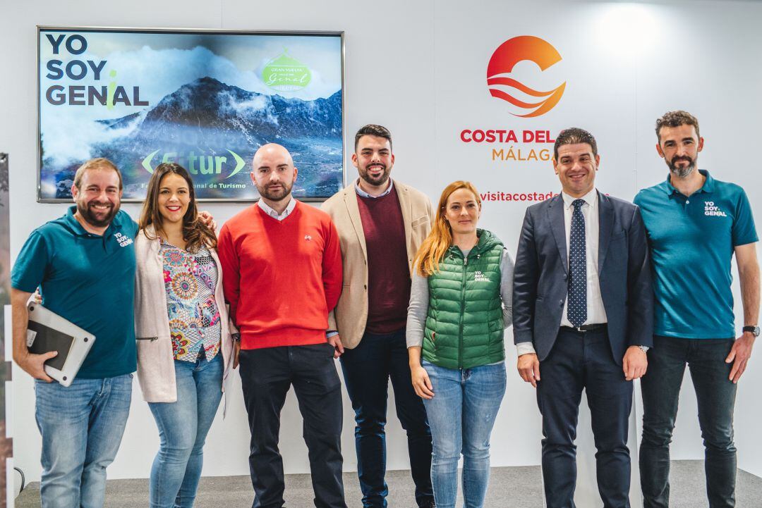 Miembros de la organización de la prueba durante su presentación