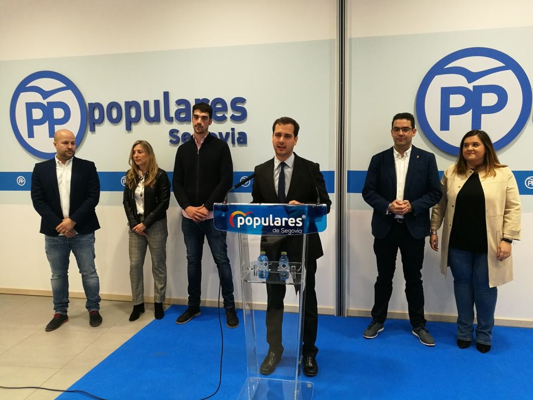 El candidato Pablo Pérez durante la presentación de los últimos componentes de sus lista