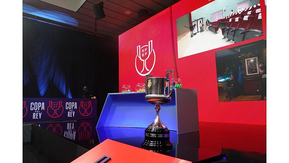 Los salones de la Real Federación Española de Fútbol acogió el sorteo de la primera ronda de la Copa del Rey