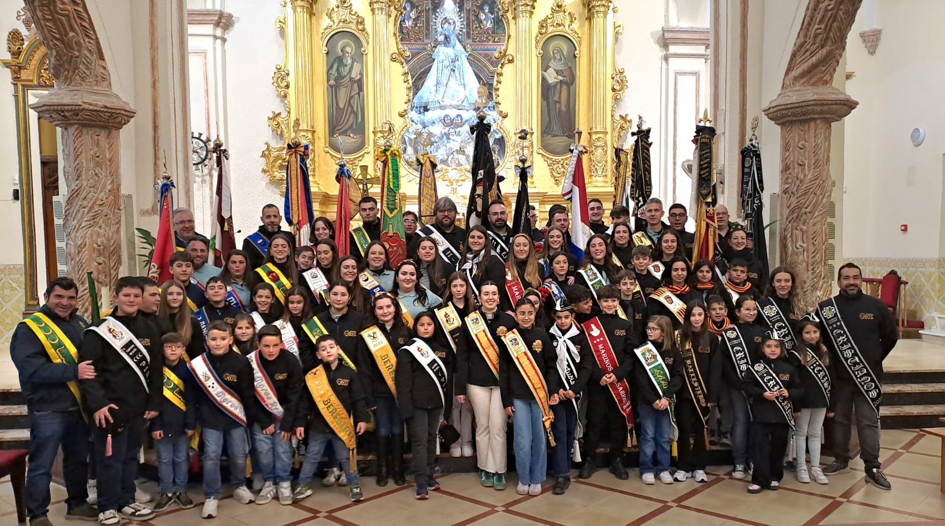 Cargos festeros en el Santuario