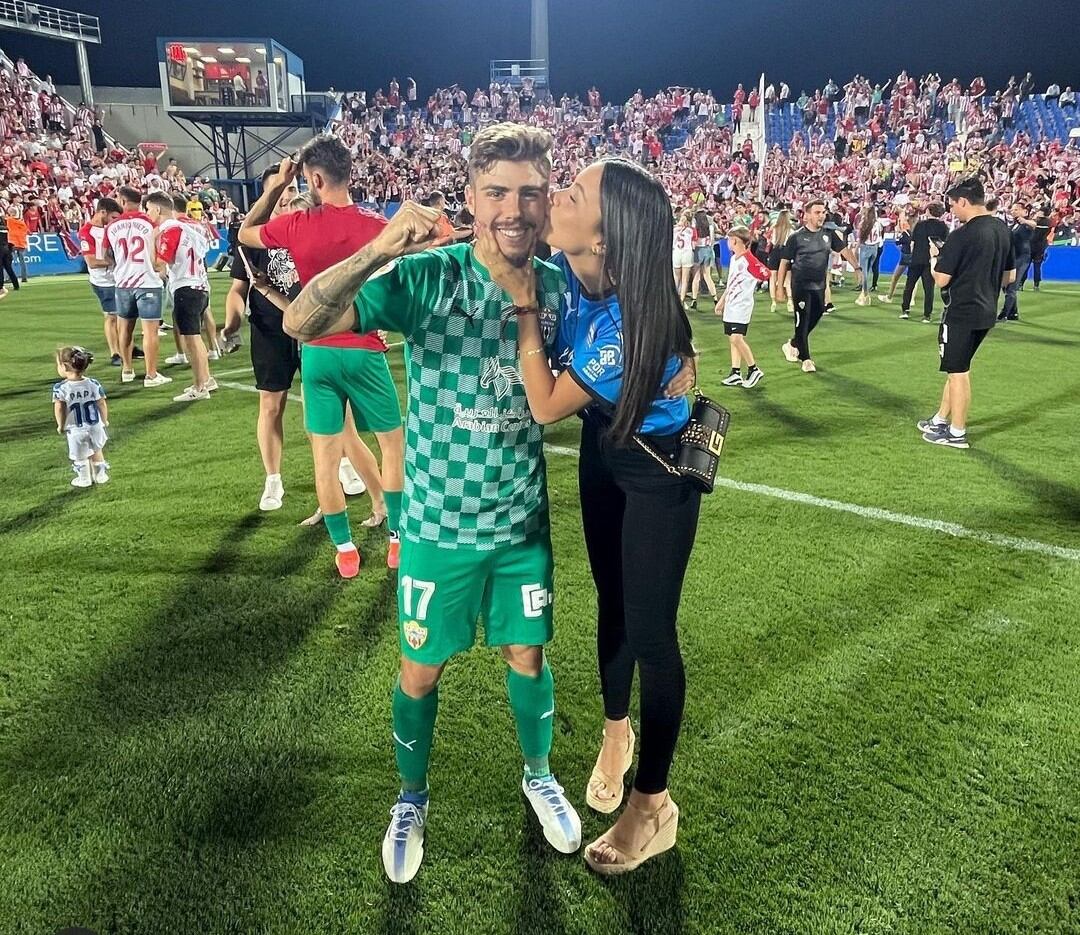 Pozo no se mueve del Almería.