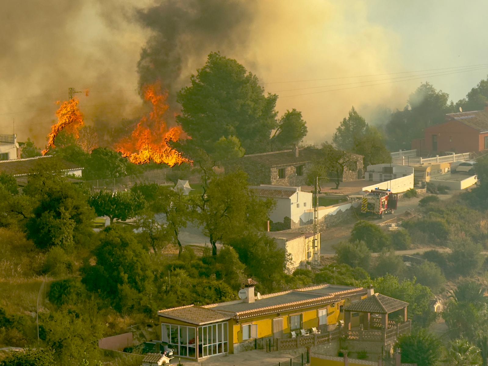 Imagen de Archivo incendio en Almuñécar (Granada)