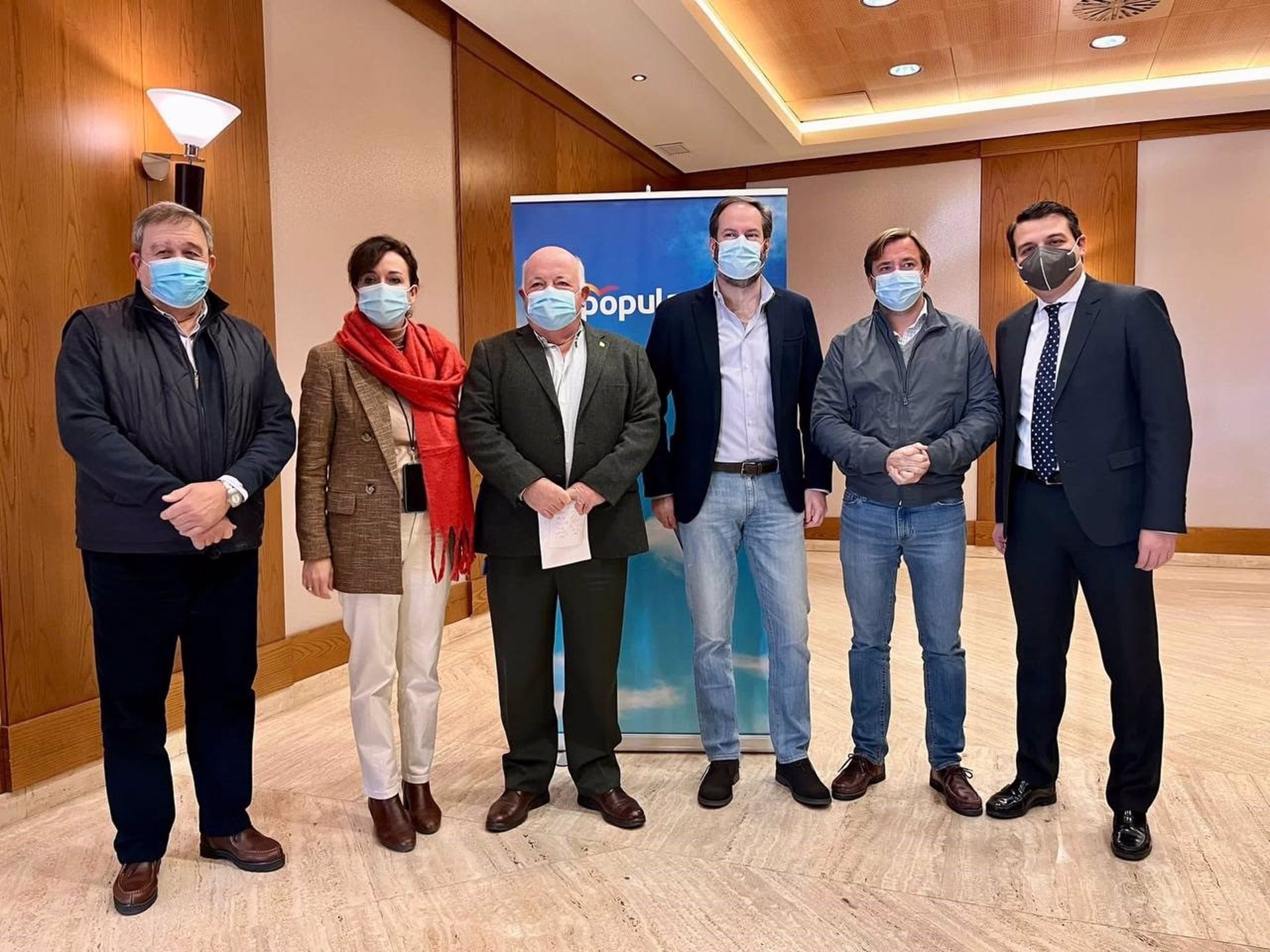 20/12/2021 Adolfo Molina junto a representantes del PP, como Jesús Aguirre, Antonio Repullo y José María Bellido, en el Comité Ejecutivo Provincial del partido el sábado.
ANDALUCÍA ESPAÑA EUROPA CÓRDOBA POLÍTICA
PP
