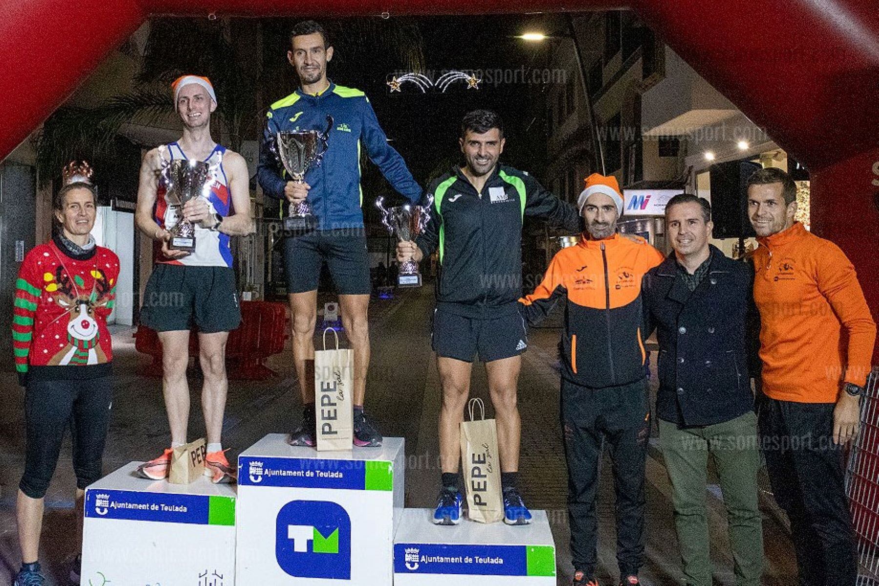 Podio masculino de la _San Silvestre de Teulada 2022.