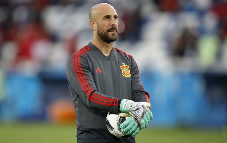 Reina, nuevo portero del Milan 