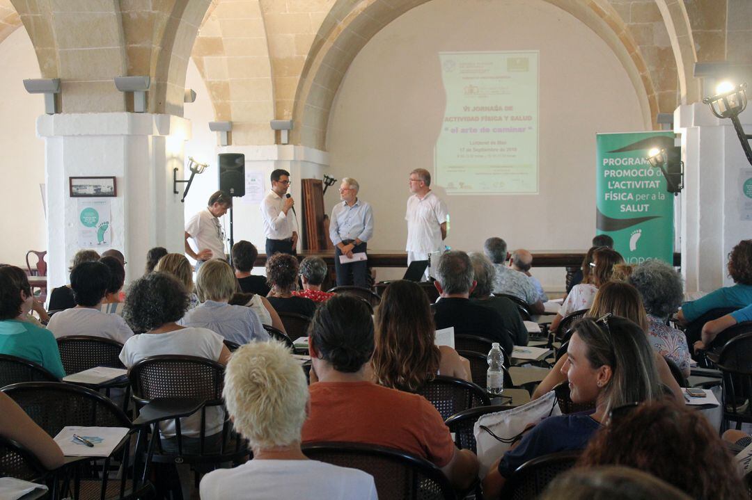 El Lazareto acogió la primera jornada de la Escola de Salut Pública de Menorca de este año.