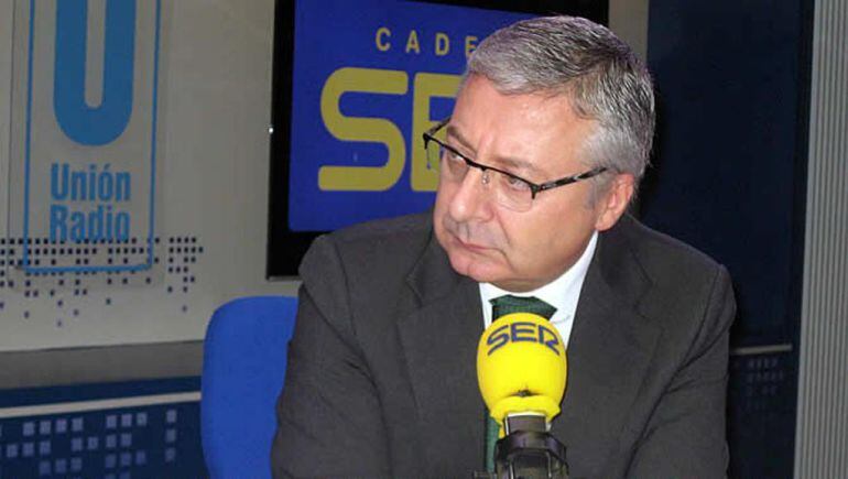 José Blanco, en los estudios de la SER