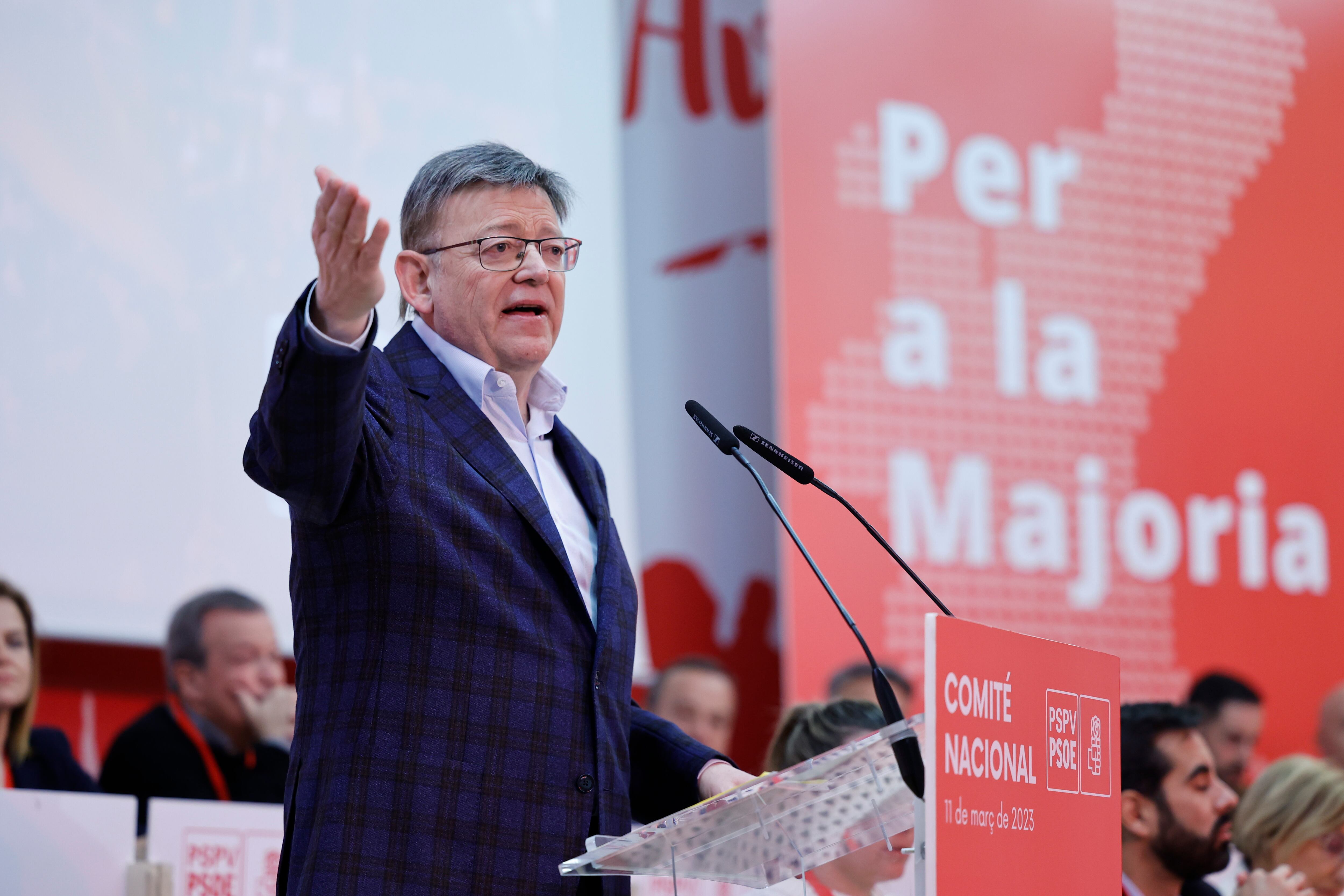 El president de la Generalitat y secretario general del PSPV-PSOE, Ximo Puig interviene en el comité nacional del partido este sábado en Valencia tras anunciar que encabezará la lista de los socialistas valencianos para las elecciones autonómicas del 28 de mayo por la circunscripción de Valencia.