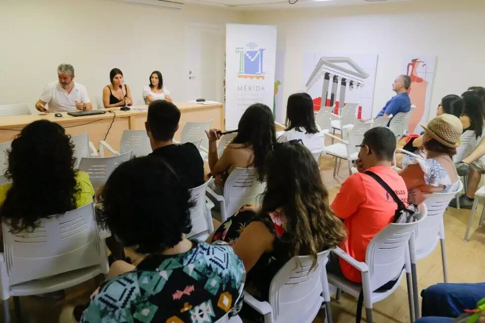 Curso de Voluntariado Juvenil “Yacimiento de Mérida. Arqueología, Historia y Patrimonio”