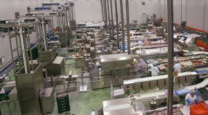 La sala de despiece de vacuno de Leganés tiene una capacidad de 50 toneladas al día