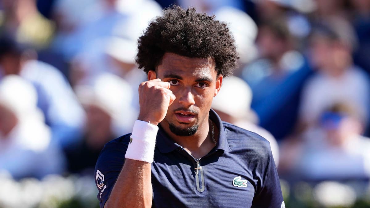 Arthur Fils culmina una semana de gracia en Barcelona con su primer Conde de Godó