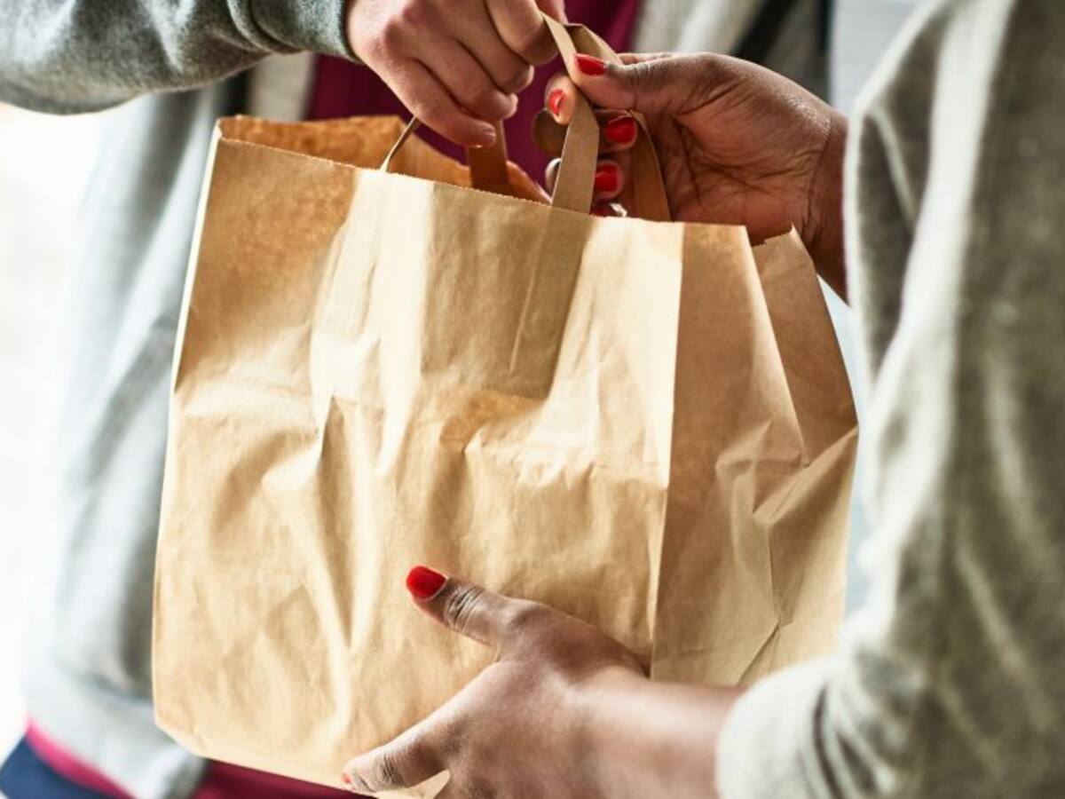 Se repartirá comida a domicilio a todas las personas sin familia, mayores o con enfermedad