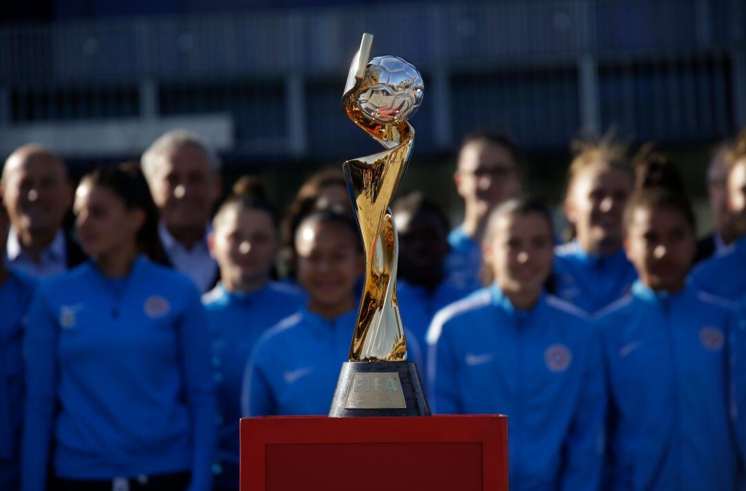 El trofeo que se llevará el equipo ganador del Mundial de Francia 2019.