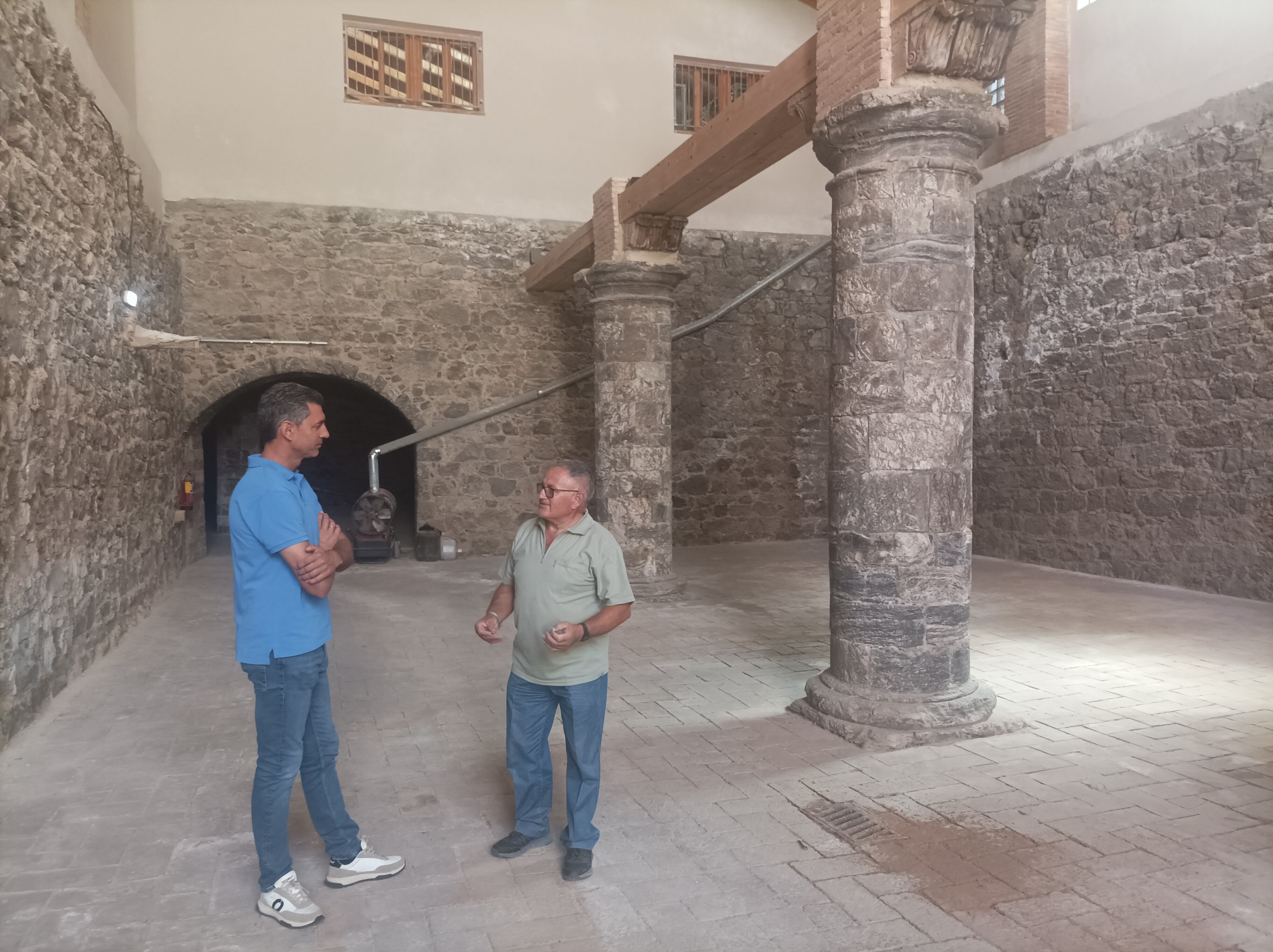 Saúl Pérez en los alfolíes de Naval.