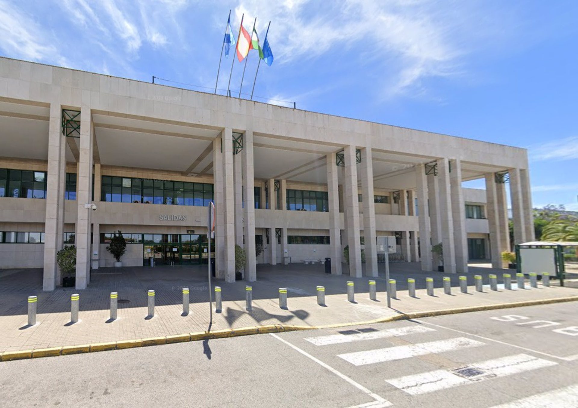 Edificio aeropuerto de Jerez