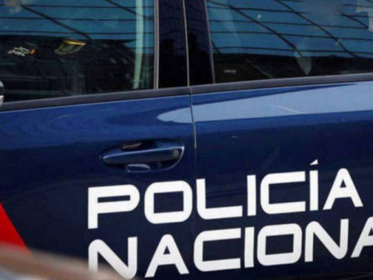 Sorprenden a tres ladrones "in fraganti" intentando acceder a varios domicilios de Alcorcón