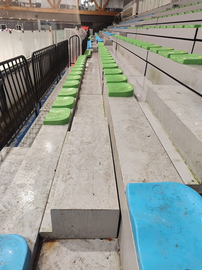Estado de las instalaciones de la pista de hielo de Vitoria.