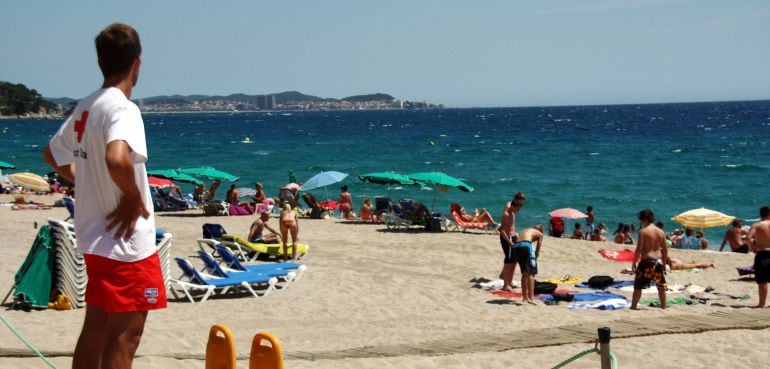 El Suprem avala la prohibició de fer nudisme a Platja d&#039;Aro perquè no s&#039;inclou dins el dret de &quot;llibertat ideològica&quot;