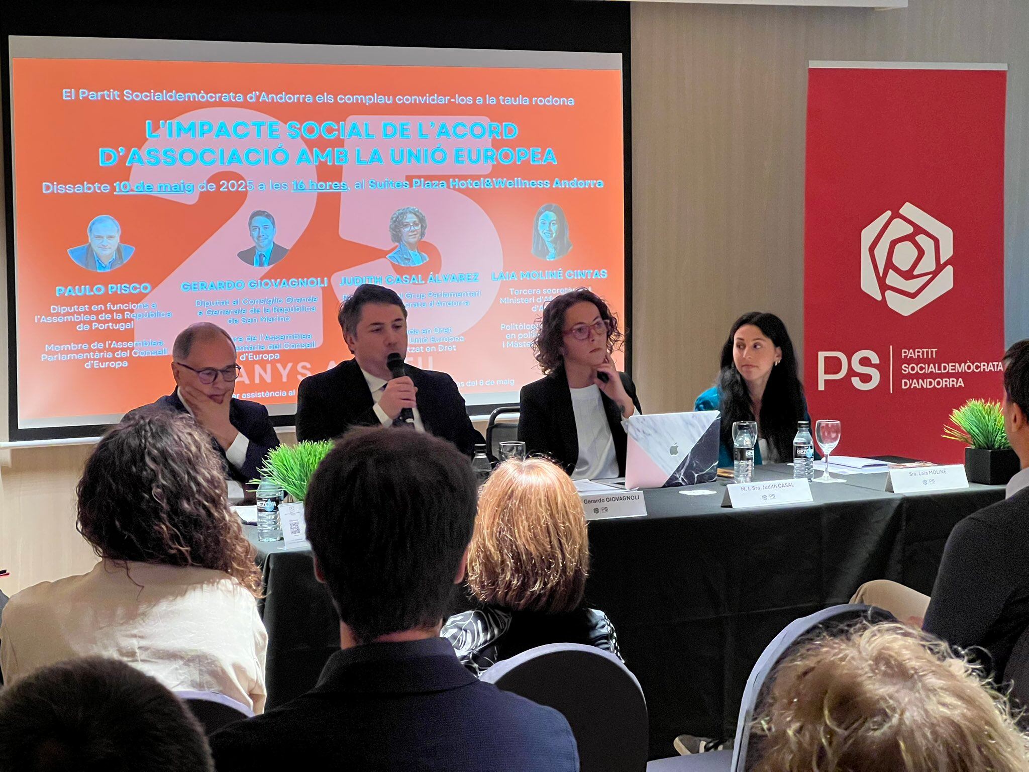 Paulo Pisco va ser un dels ponents en el XXIè congrés del PS