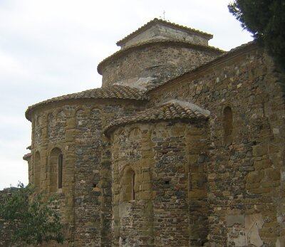 El monestir de Sant Martí de Cruïlles. Foto: Toni Hermoso Pulido