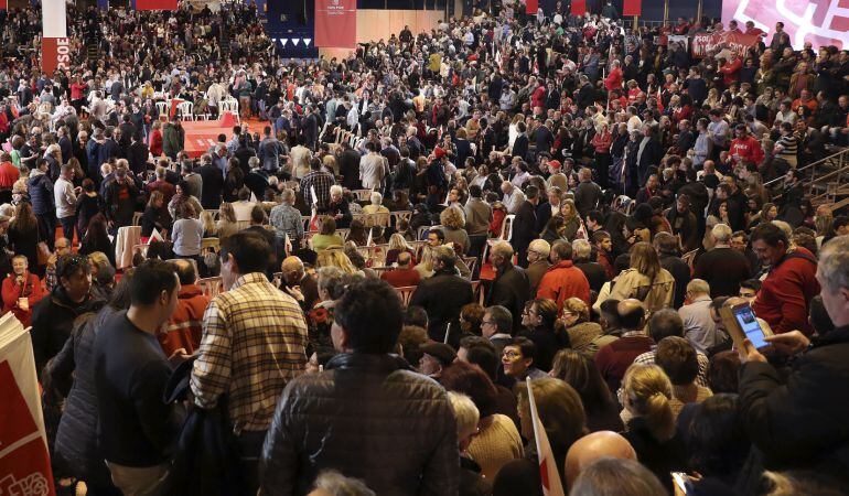 Imagen general de los asistentes al recinto ferial Ifema de Madrid para la presentación de la candidatura de Susana Díaz a la secretaría general del PSOE