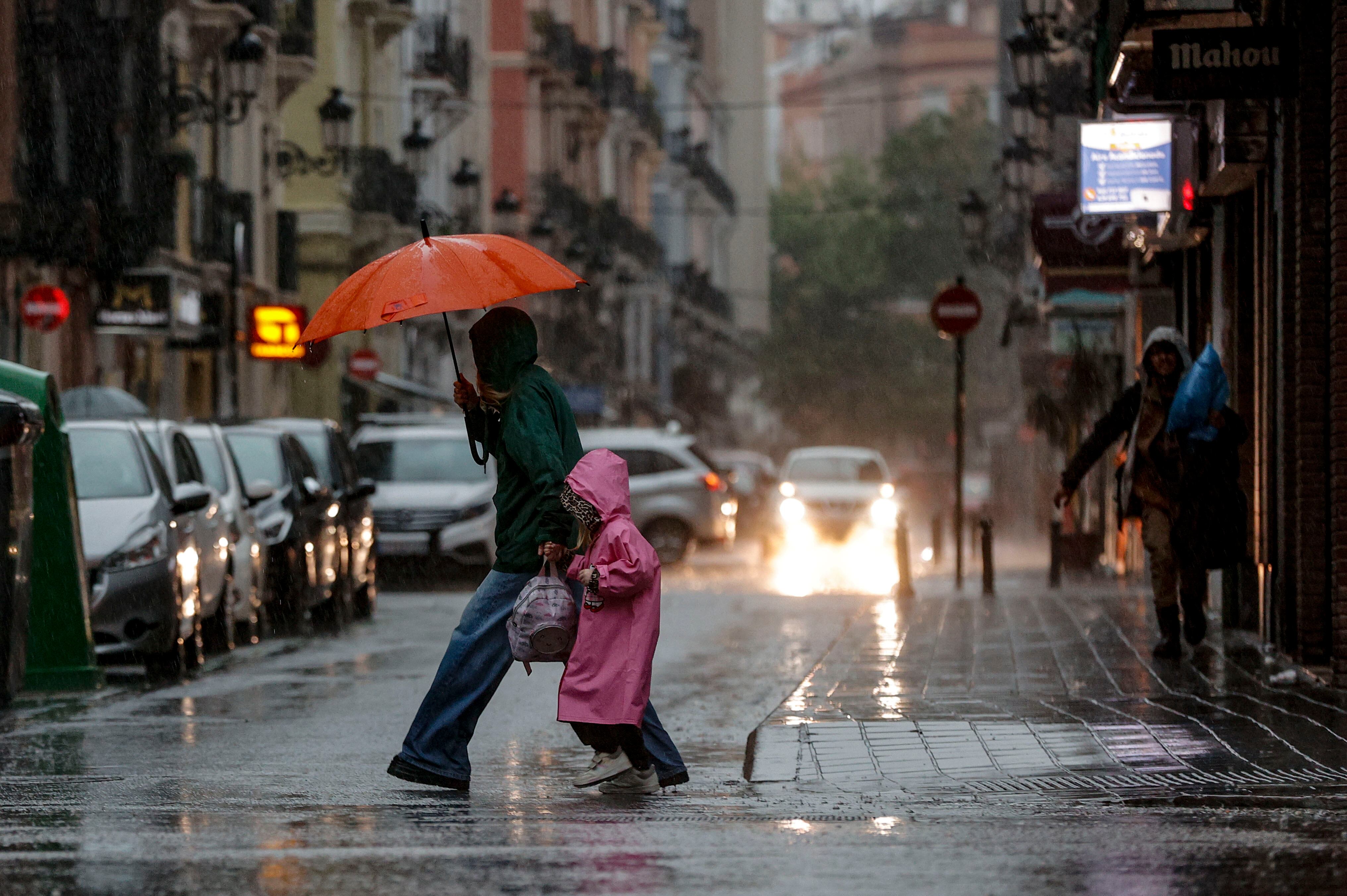 Tormentas en Castellón. EFE/Manuel Bruque