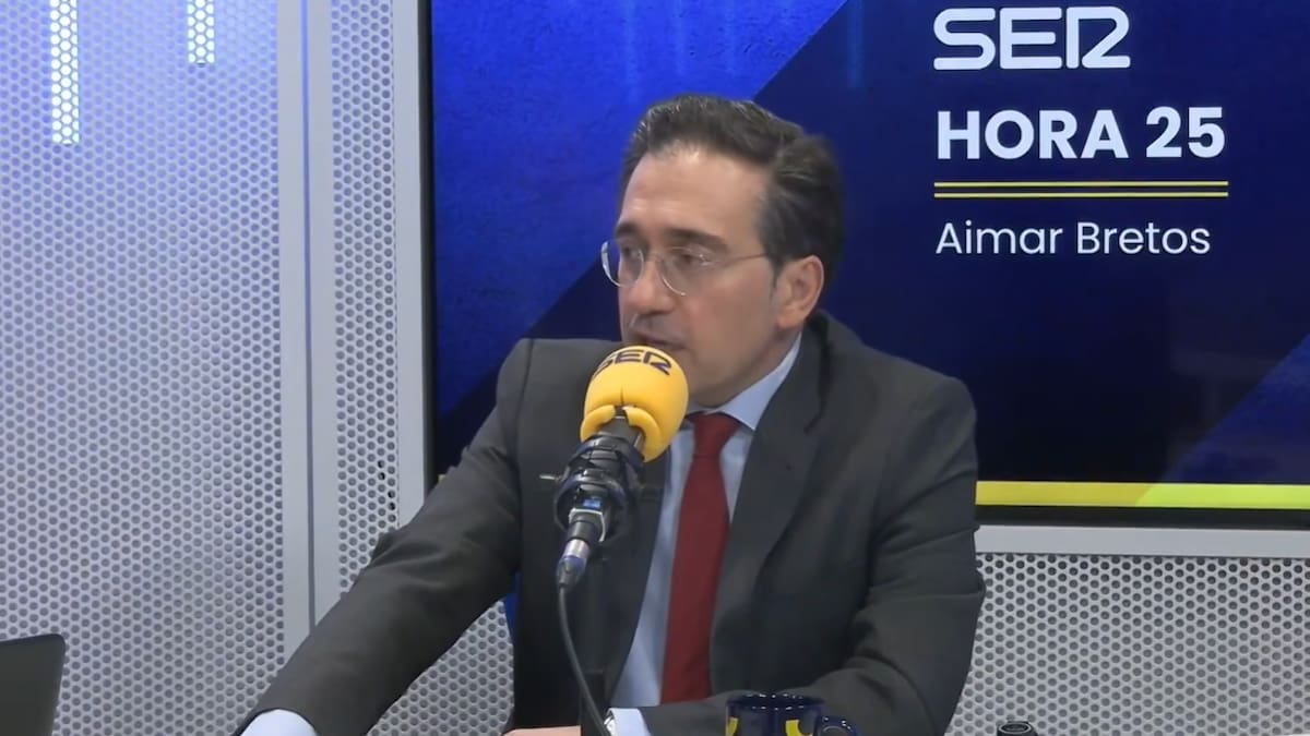 Albares desmiente a la Casa Blanca tras las declaraciones de su portavoz: "La postura de España no ha cambiado en absoluto"