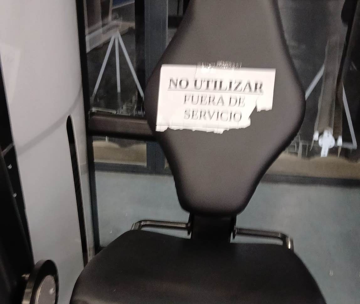 Máquina fuera de servicio en Les Pereres (Foto: PP)