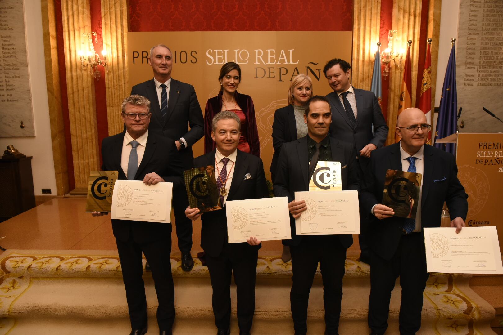 La Cámara de Segovia entrega los Premios Sello Real de Paños