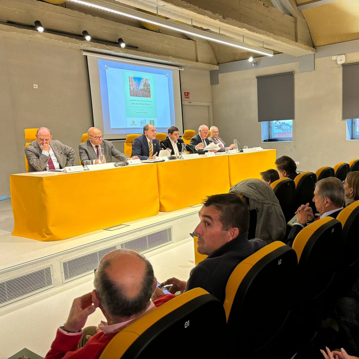 Crece de forma importante el número de españoles que sustituye el aceite de oliva por otras grasas