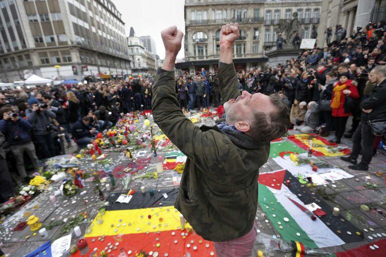 Homenaje a las víctimas en Bruselas.