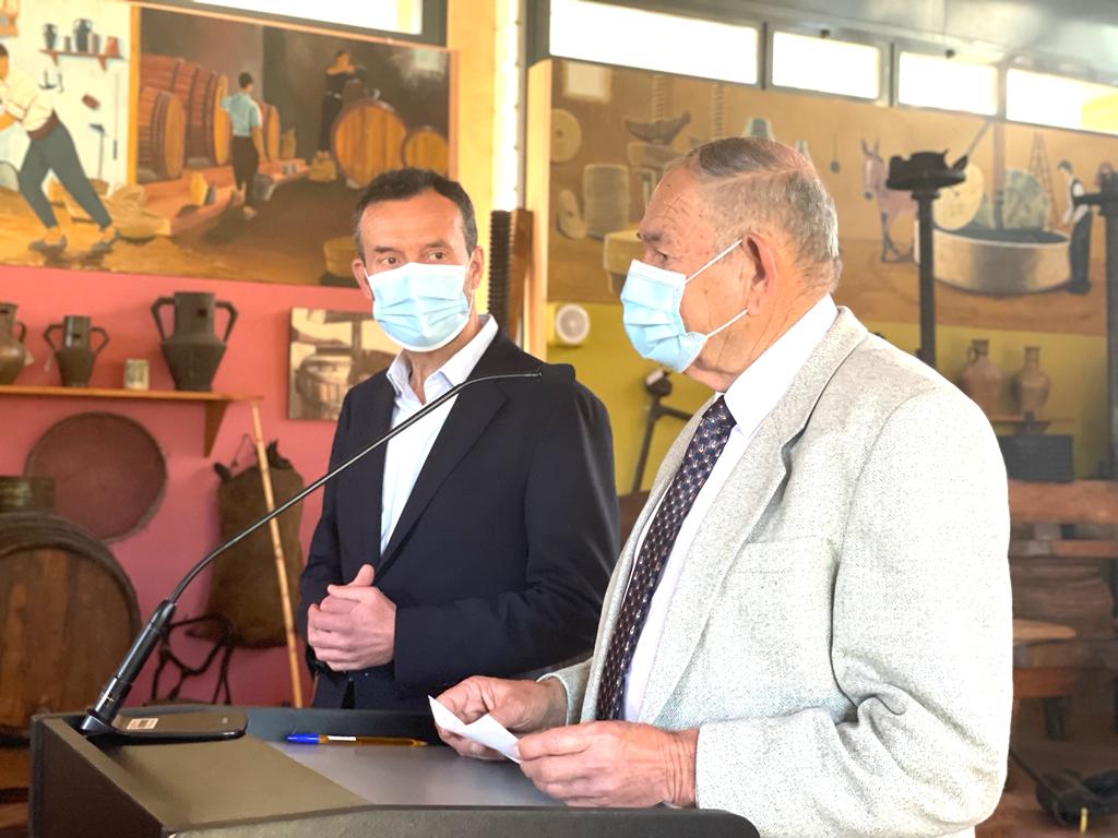 Carlos Gozález y José Mora